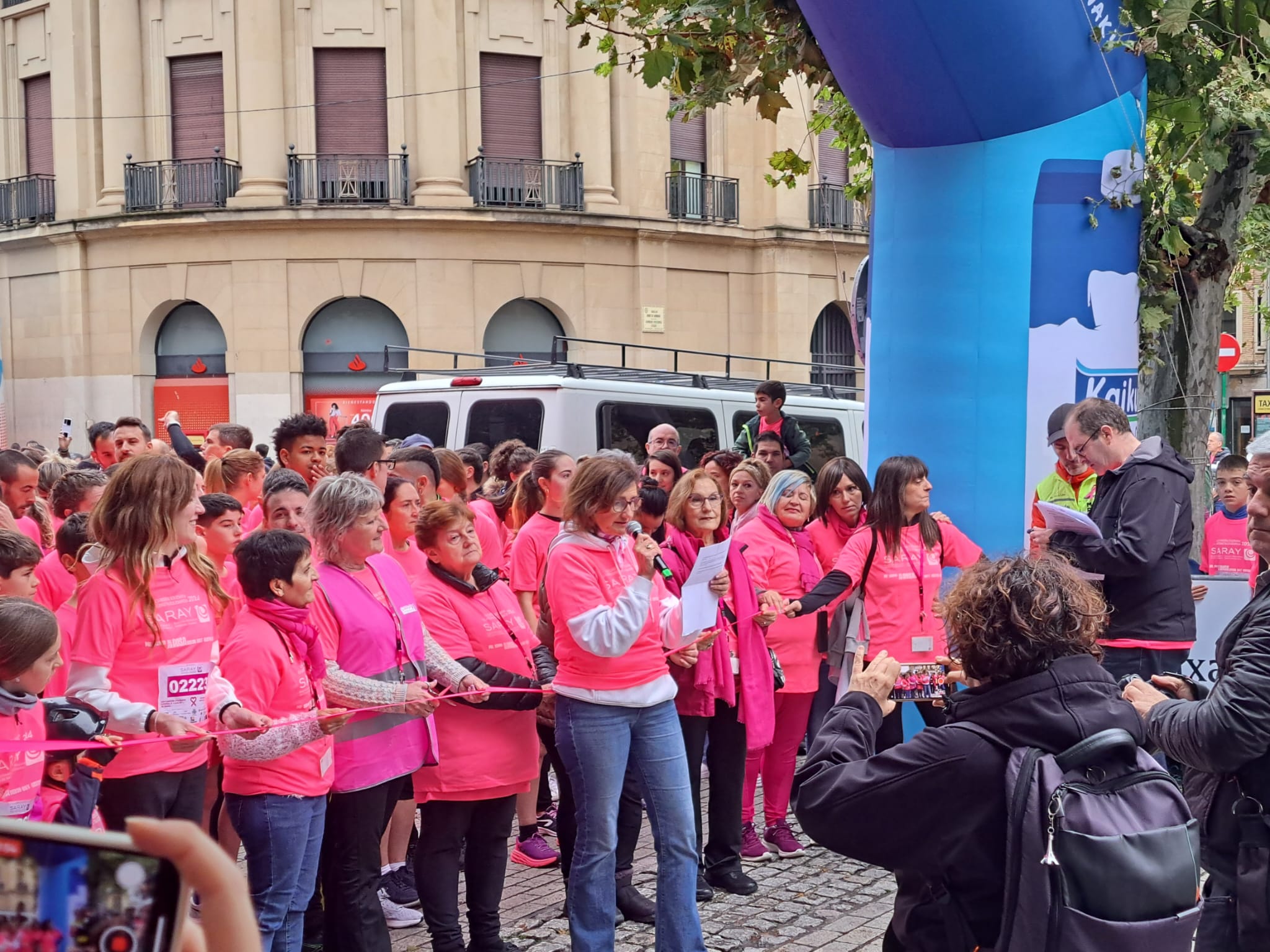 La Marea Rosa Volvió A Inundar Pamplona